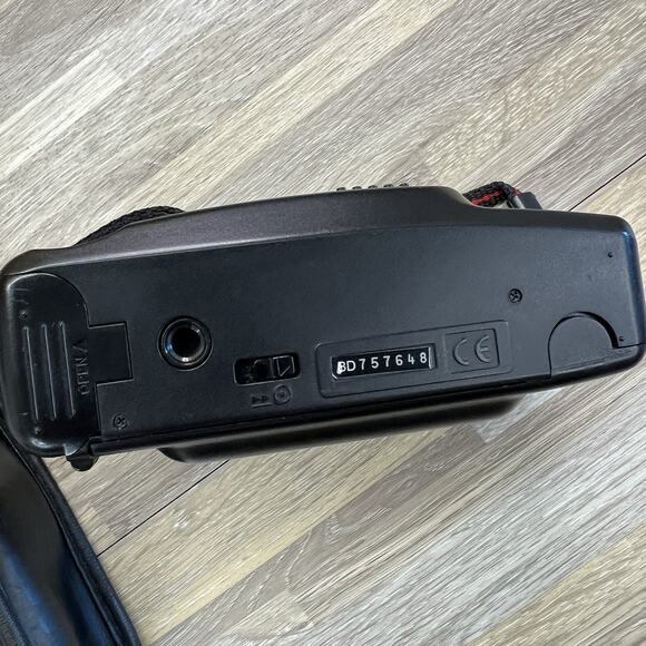 VTG Polaroid 3100 Bf Camera with Case Untested As-Is Film Camera - JL458 - Picture 5 of 7